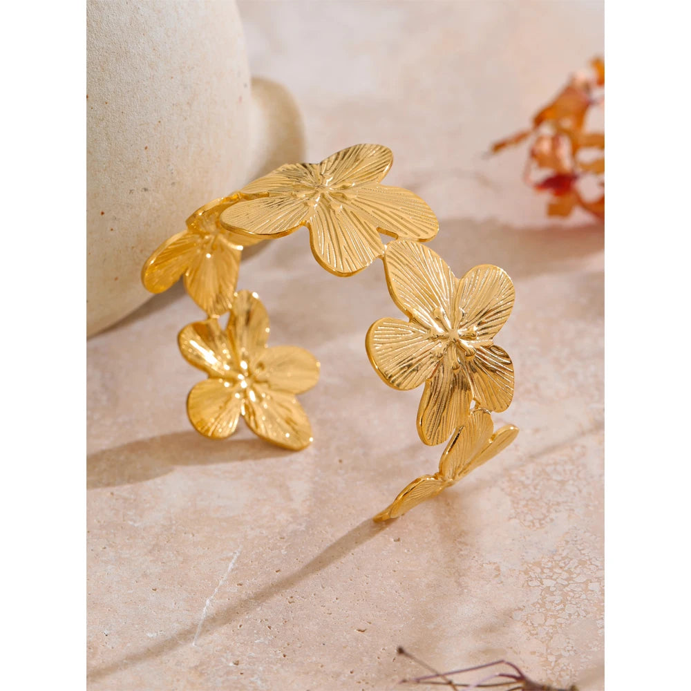Aurelia Floral Filigree Cuff