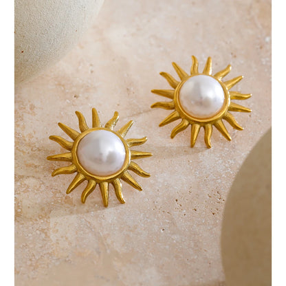 Soleil Pearl Sunburst Stud Earrings