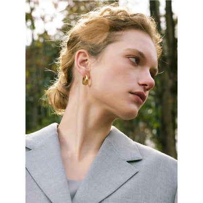 Élodie Sculpted Hoop Earrings